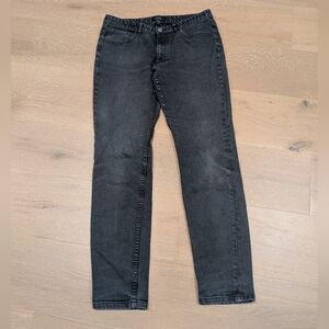 APC women's Black Skinny Jeans Size 30